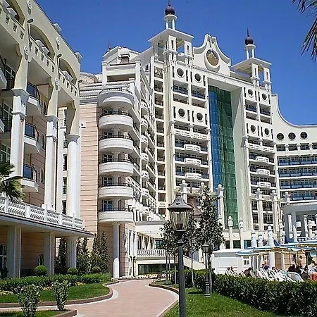 Black Sea 4 Apartment *