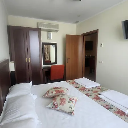 Black Sea 4 * Pomorie
