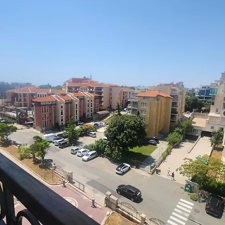 Black Sea 4 Apartment *